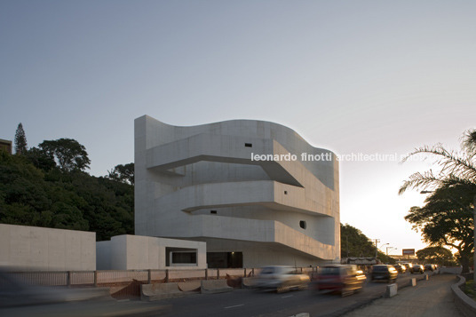 fundação iberê camargo alvaro siza