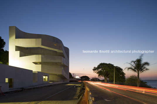 fundação iberê camargo alvaro siza