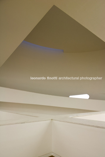 fundação iberê camargo alvaro siza