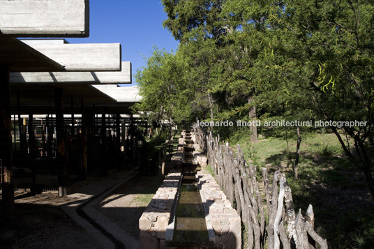 farm pavilion bertolino+barrado