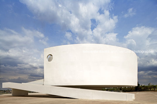 centro cultural oscar niemeyer oscar niemeyer