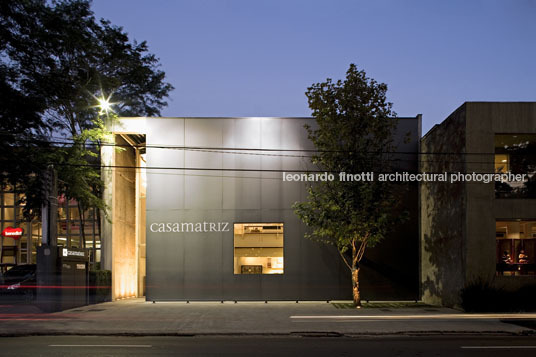 casamatriz store paulo mendes da rocha