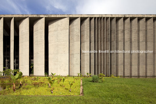 palácio da justiça oscar niemeyer