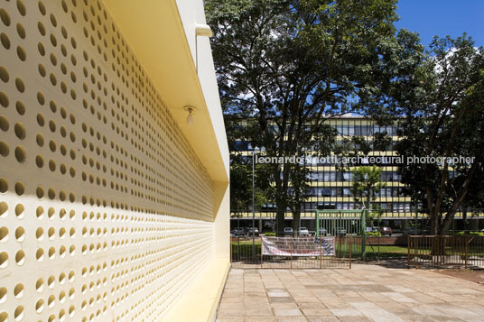 escola classe 308 sul oscar niemeyer