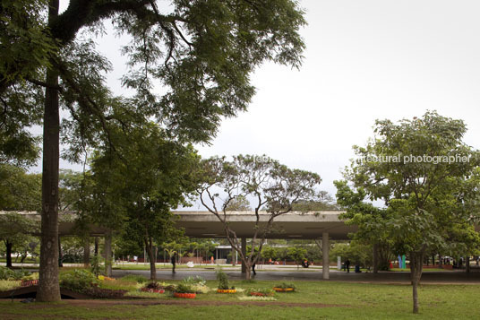 parque do ibirapuera oscar niemeyer