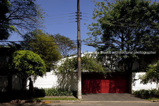 casa baeta vilanova artigas