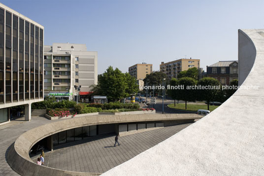 labour bureau oscar niemeyer