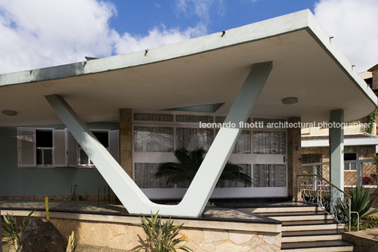 rony pimentel house oscar niemeyer