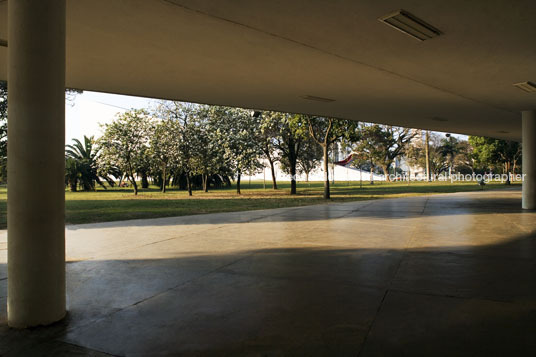 marquise - parque ibirapuera oscar niemeyer