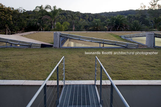 restaurante oiticica - inhotim rizoma arquitetos