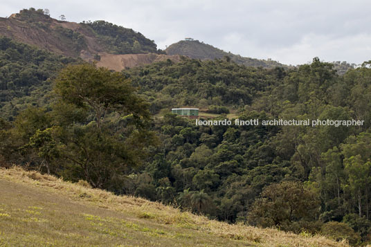 doug aitken: som da terra - inhotim doug aitken