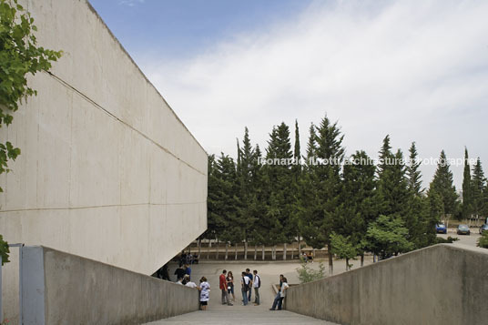 mentouri university oscar niemeyer