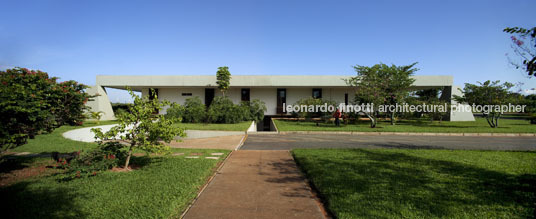 palácio do jaburu oscar niemeyer