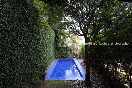 architect s house in pacaembú arthur casas