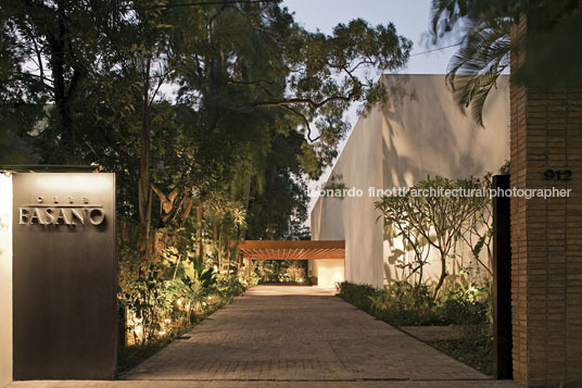 casa fasano isay weinfeld