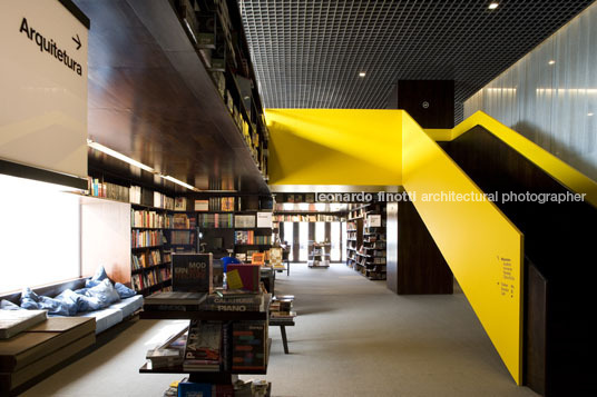 livraria da vila - cidade jardim isay weinfeld