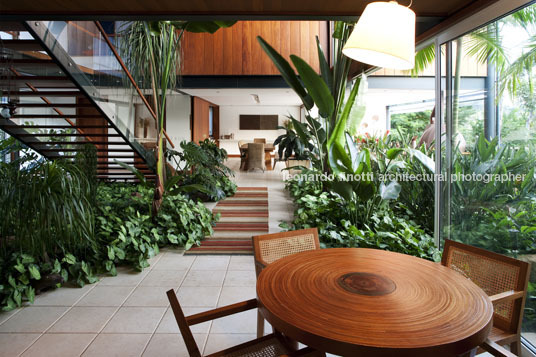 casa js bernardes+jacobsen