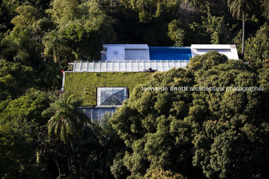 casa bm bernardes+jacobsen