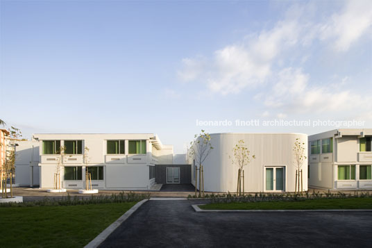 escola secundária dom dinis bak gordon arquitectos