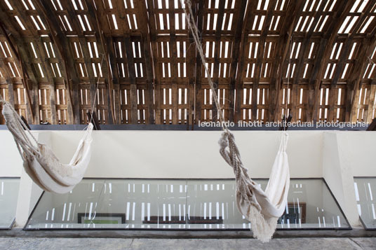umbraculo house javier corvalan