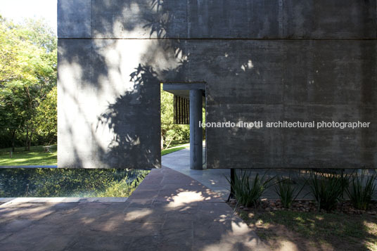 surubi house javier corvalan