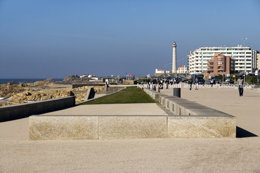 leça da palmeira seaside alvaro siza