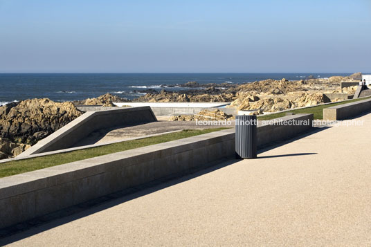 leça da palmeira seaside alvaro siza