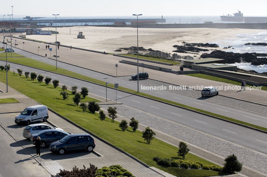 leça da palmeira seaside alvaro siza