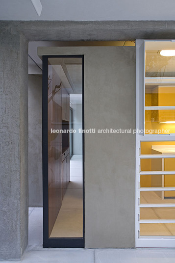 vicente penteado house metro arquitetos