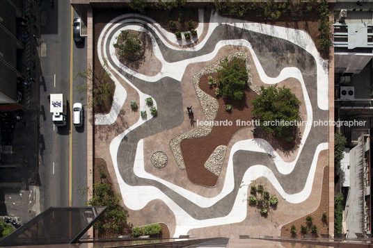 safra bank headquarter burle marx