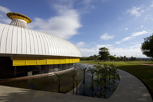 darcy ribeiro foundation at unb campus joão filgueiras lima (lelé)