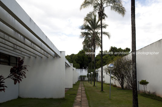 auditório dois candangos - unb alcides da rocha miranda