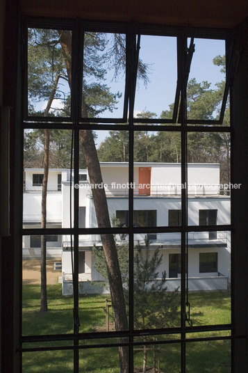 bauhaus masters houses walter gropius