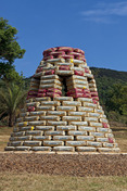 chris burden: beehive bunker - inhotim