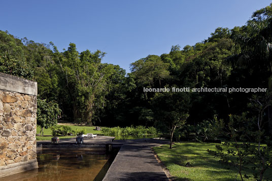 fazenda da cava paulo mendes da rocha