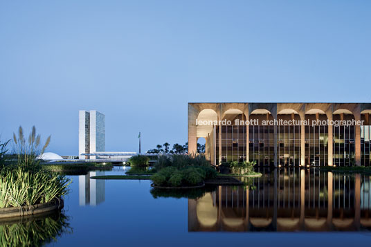 palácio do itamaraty oscar niemeyer