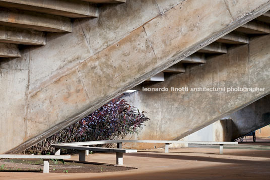 serra dourada stadium paulo mendes da rocha