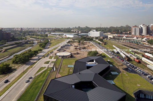 centro cívico del bicentenario lucio morini