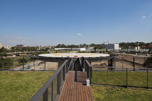 centro cívico del bicentenario lucio morini