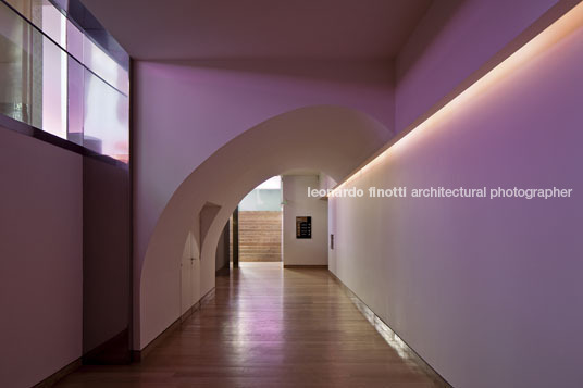 palacio ferreyra museum lucio morini