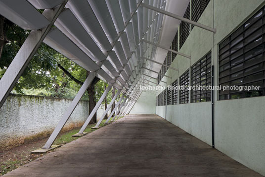 escola antônio vilela jr paulo mendes da rocha