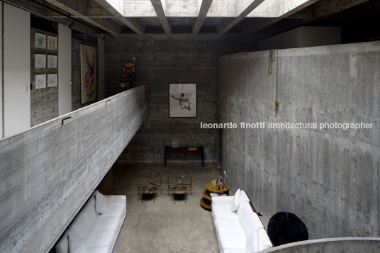 casa leme-millan paulo mendes da rocha