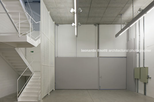 new leme s gallery metro arquitetos