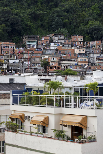 babilonia and chapeu mangueira favelas anonymous