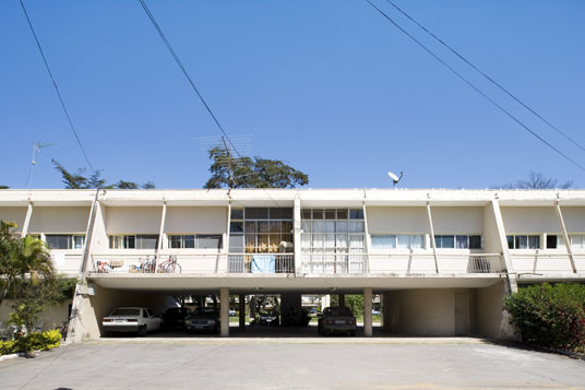 h-21 officers residences at ita oscar niemeyer