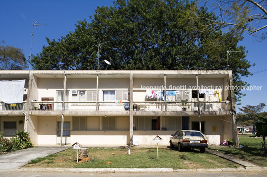 h-10 officers residences at ita oscar niemeyer