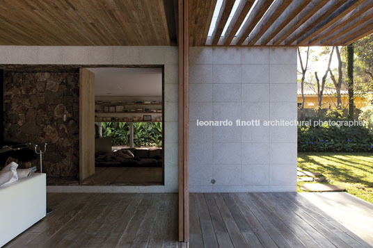 casa yucatan isay weinfeld