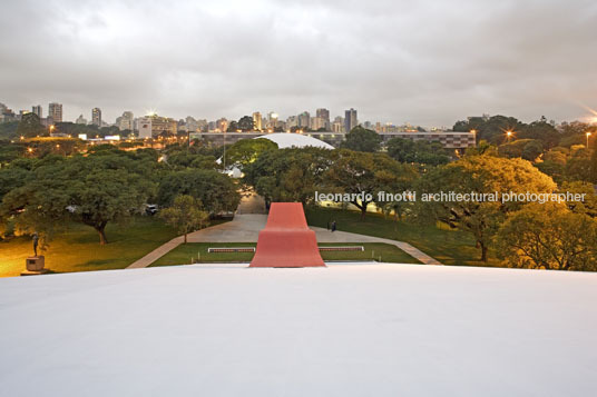 ibirapuera several authors