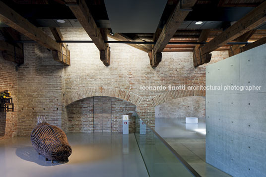 punta della dogana museum tadao ando