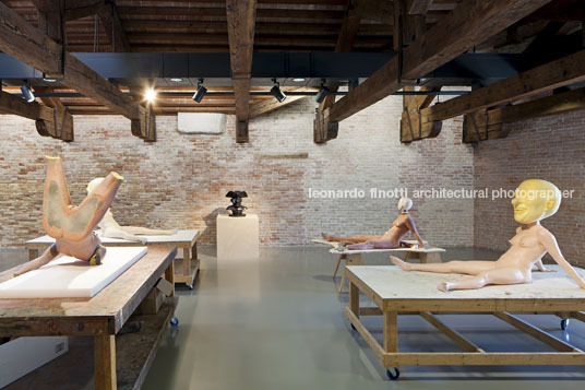 punta della dogana museum tadao ando